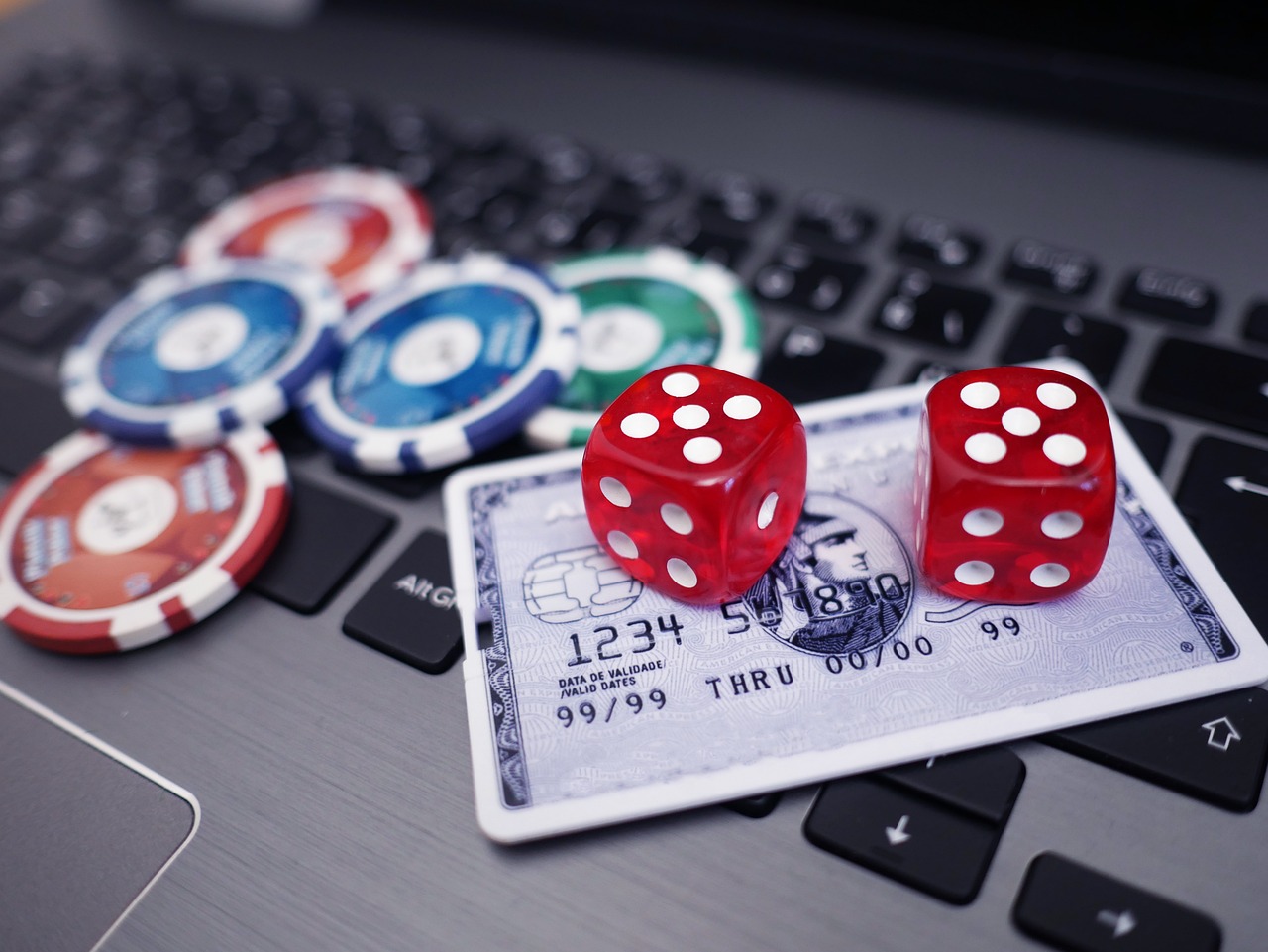 Yatırımsız Casino Siteleriyle Bedava Oyun Deneyimi